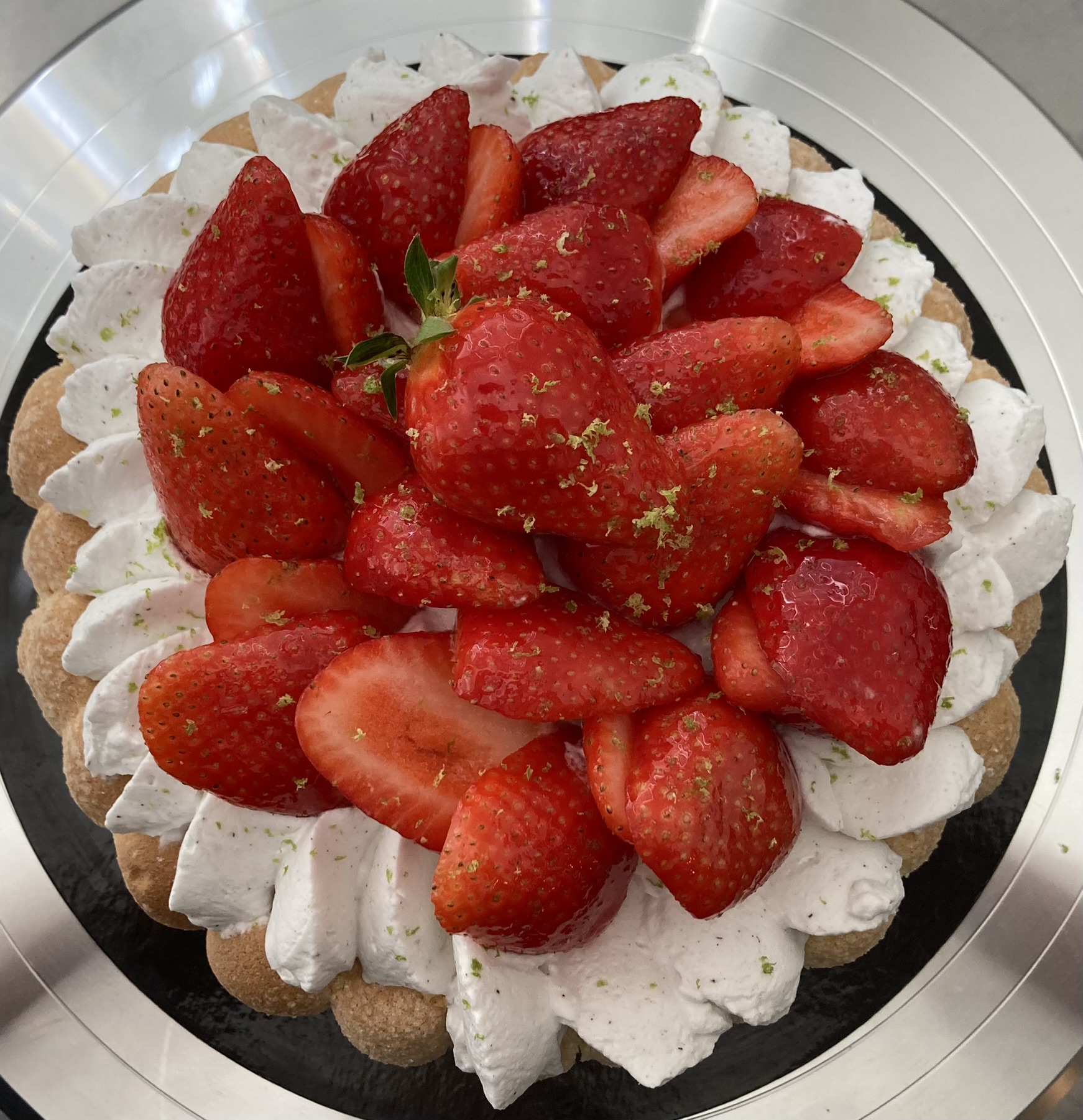 Charlotte aux fraises coco